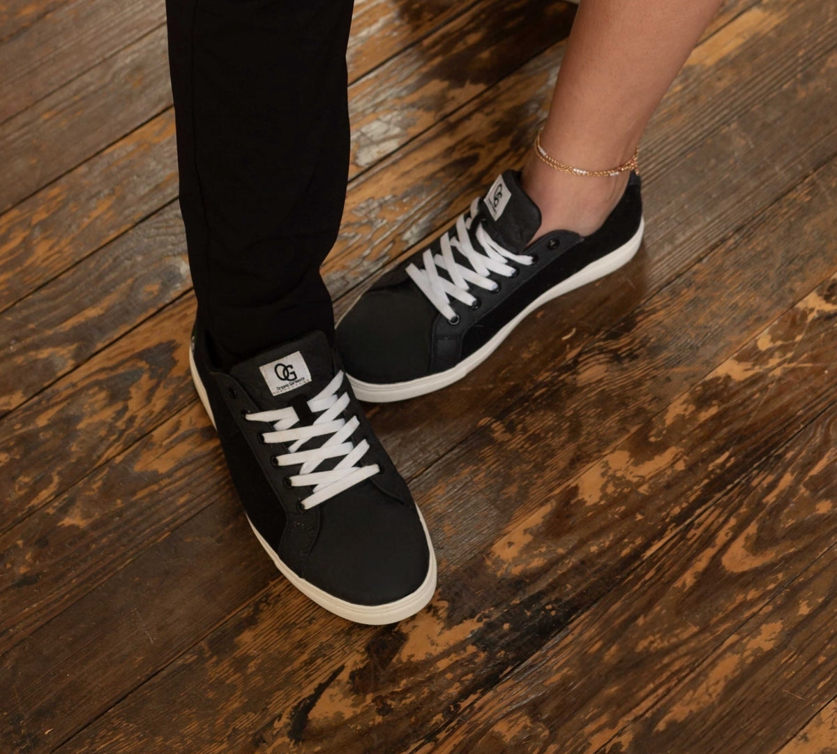 Sustainable Sneakers - OG Pineapple Low-Top