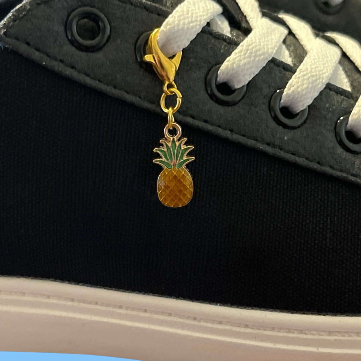 Sneaker Charm Pineapple